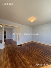 564 Fremont Ave NW in Grand Rapids, MI - Building Photo - Building Photo