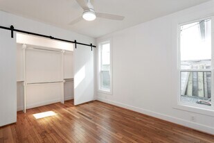 1834 Norcrest Dr in Houston, TX - Building Photo