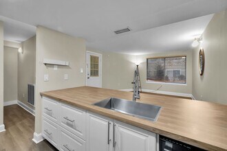 1 Front St in New Haven, CT - Foto de edificio - Building Photo