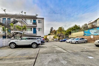 1008 E 23rd St in Oakland, CA - Building Photo - Building Photo