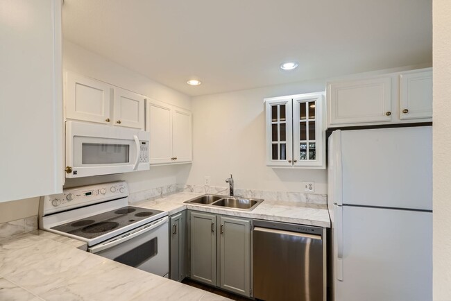property at 150 Melrose Ave E