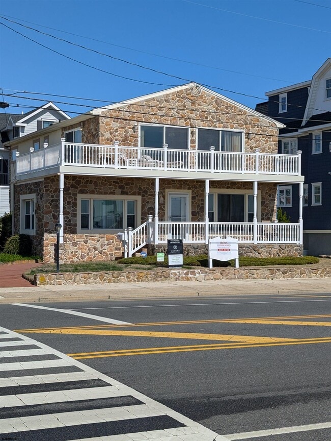 property at 3301 Atlantic Ave