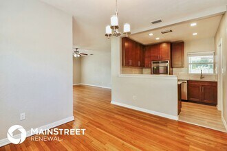 614 Brookside Dr, Unit 6101 in Clearwater, FL - Foto de edificio - Building Photo