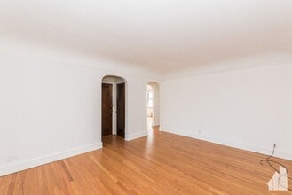 2619 W Berwyn Ave in Chicago, IL - Building Photo - Building Photo