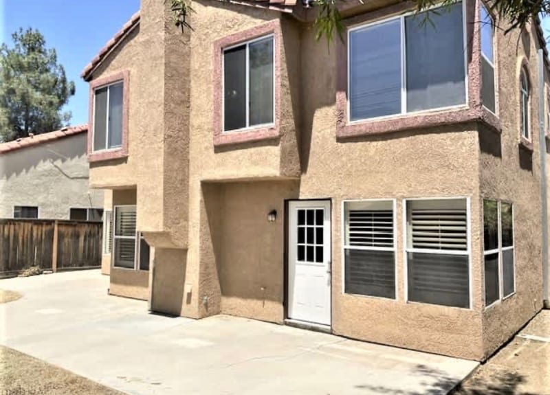 1476 Mural Dr in Claremont, CA - Building Photo