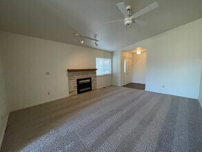 1343 Wilson Cir in Gardnerville, NV - Building Photo - Building Photo