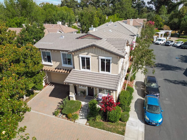 5884 Cedarwood Cmn in Livermore, CA - Building Photo - Building Photo