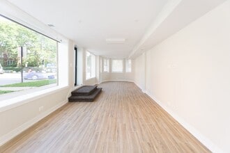 5200 N Leavitt St, Unit 5200-GDN in Chicago, IL - Building Photo - Building Photo