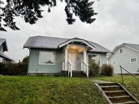 3589 E F St in Tacoma, WA - Building Photo