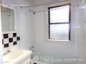1033 Dempster Street-Unit -Unit W1 in Evanston, IL - Building Photo - Building Photo