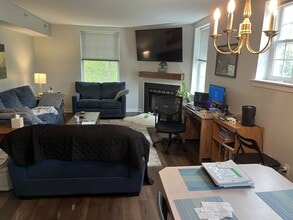 104 Woodside Rd in Haverford, PA - Building Photo - Building Photo