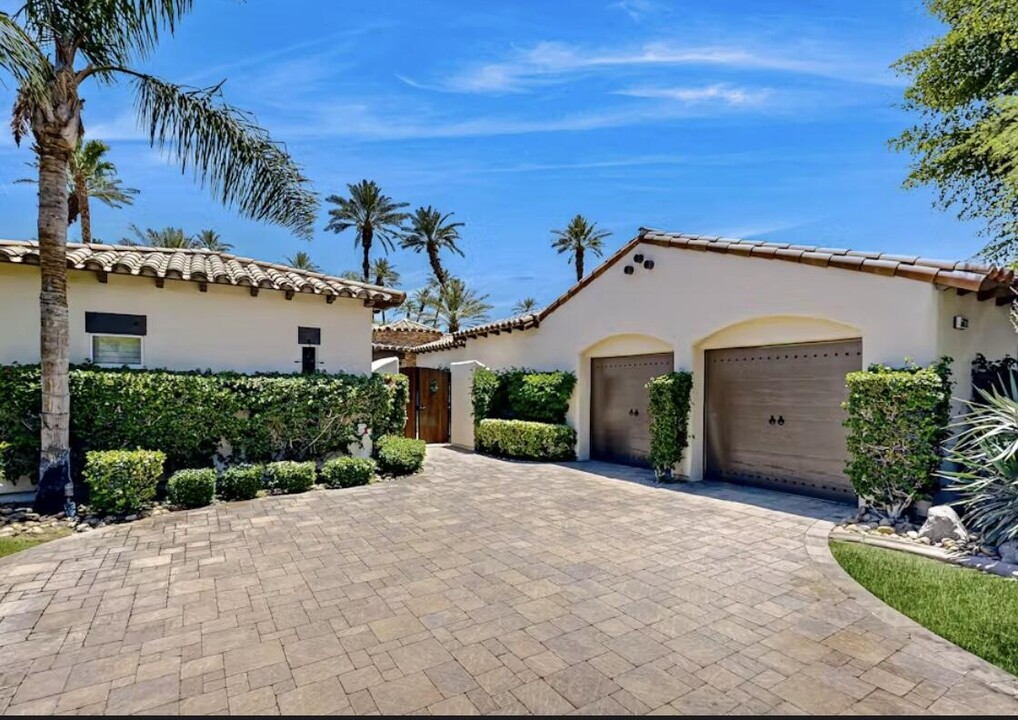 56618 Palms Dr in La Quinta, CA - Building Photo