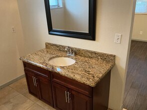 362 SE Thornhill Dr in Port St. Lucie, FL - Building Photo - Building Photo