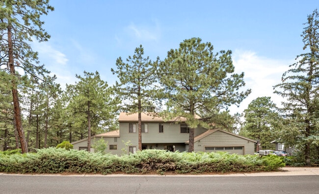 2115 N Fox Hill Rd
