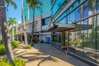 Hokua in Honolulu, HI - Foto de edificio - Building Photo