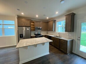 5127 Dayflower Dr in Nashville, TN - Building Photo - Building Photo