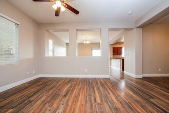 8032 Carr Valley St in Las Vegas, NV - Building Photo - Building Photo