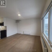 521 Browns Line in Toronto, ON - Building Photo - Building Photo