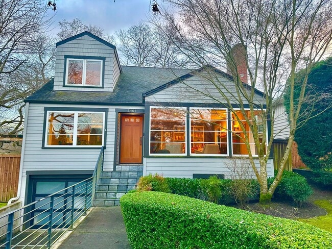 property at 3401 W Ruffner St