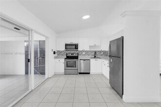 7197 SW 152nd Pl in Miami, FL - Building Photo - Building Photo