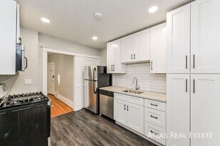 476 N Washington St in Denver, CO - Building Photo