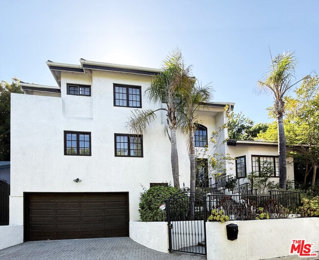 property at 15020 Encanto Dr