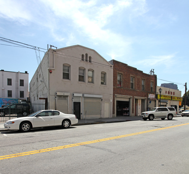 618 New High St in Los Angeles, CA - Building Photo