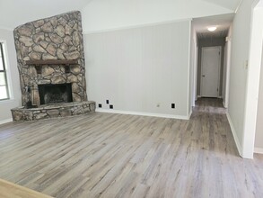 9420 Burnt Tree Dr in Mobile, AL - Building Photo - Building Photo