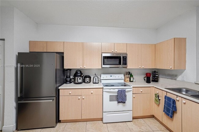 property at 4101 Forest Dr