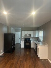 2910 Winthrop Ave, Unit 2912 in Indianapolis, IN - Building Photo - Building Photo