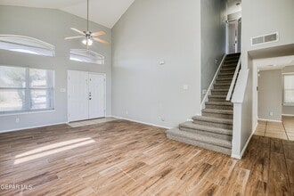 6048 Palmdale St in El Paso, TX - Building Photo - Building Photo