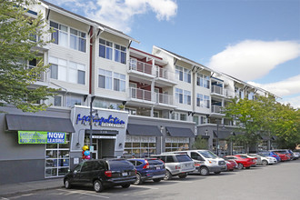 Metropolitan Place Apartments in Renton, WA - Building Photo - Building Photo