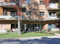 Gage Park Towers in Hamilton, ON - Building Photo - Building Photo