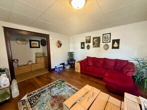 707 E Thomas St in Wausau, WI - Foto de edificio - Building Photo