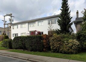 1465 W 11th Ave in Vancouver, BC - Building Photo