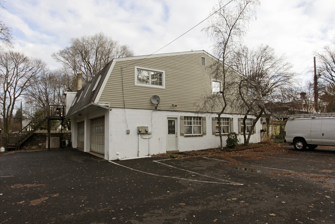 176 York Rd in Warminster, PA - Foto de edificio