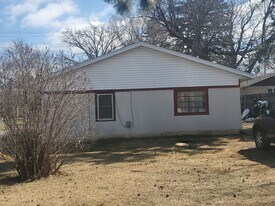 1116 6th Ave NE in Brainerd, MN - Building Photo