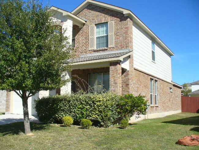 3310 Coahuila Way in San Antonio, TX - Building Photo - Building Photo