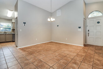 12909 Longcrest Dr in Riverview, FL - Building Photo - Building Photo