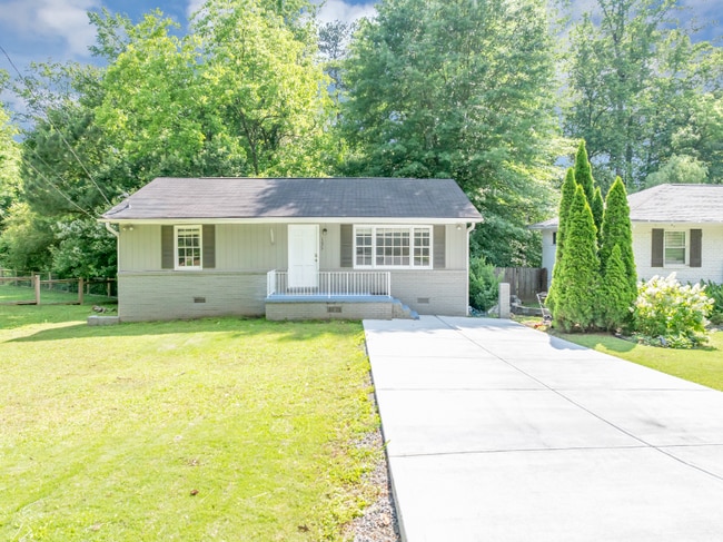 1677 Wayland Cir NE in Atlanta, GA - Building Photo - Building Photo