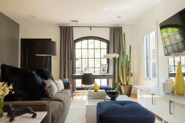 property at 7715 Waring Ave