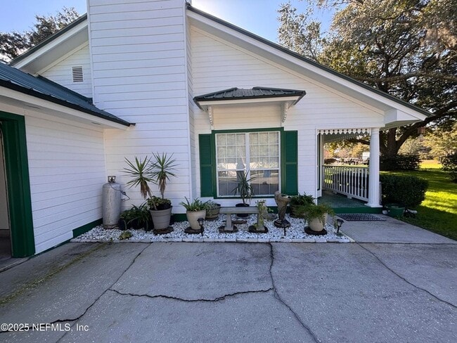 15813 Butch Baine Dr in Jacksonville, FL - Building Photo - Building Photo