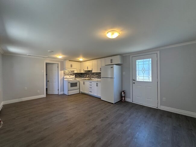 4059 45 in Cobourg, ON - Building Photo - Building Photo