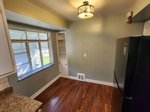 11202 Mountview Ave in Garfield Heights, OH - Building Photo - Building Photo