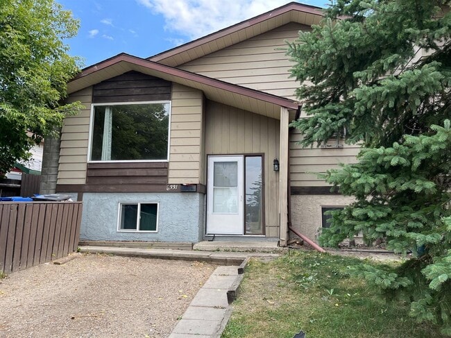property at 7895-7895 49 Ave