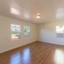 5222-5230 W Washington Blvd in Los Angeles, CA - Building Photo - Interior Photo