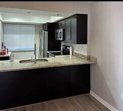 216 S Malcolm Ct in Tampa, FL - Building Photo - Building Photo