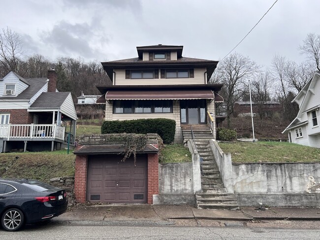 property at 304 Marie St