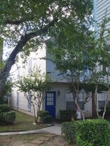 1915 Crossgate Park in San Antonio, TX - Building Photo