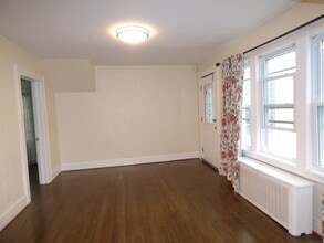 1387 Norman St in Bridgeport, CT - Building Photo - Building Photo